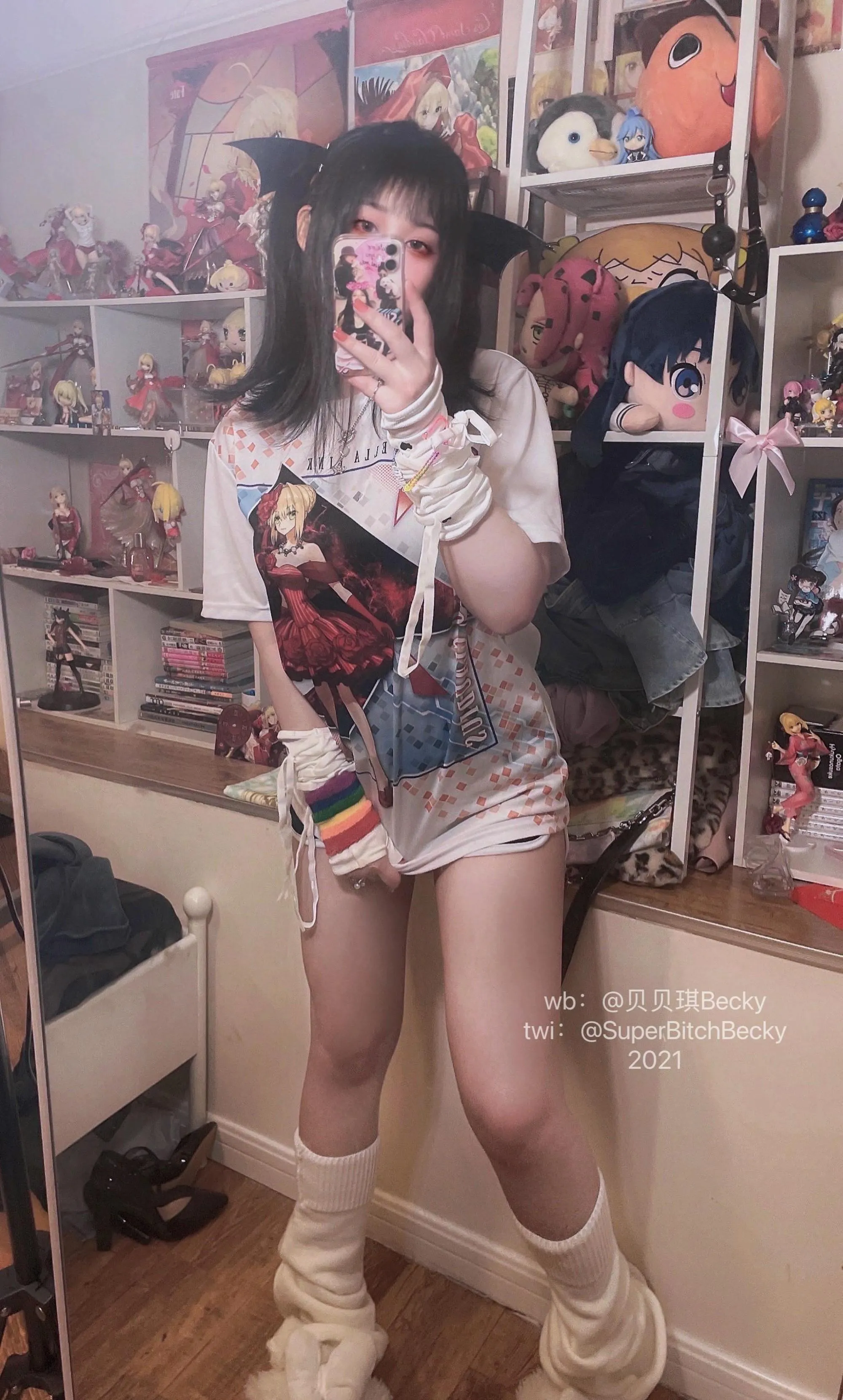 贝贝琪Becky – NO.019 对镜黑发辣妹 [105P]插图2